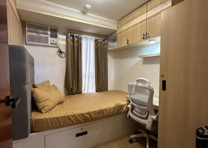 J&z Escape Staycation Aparthotel